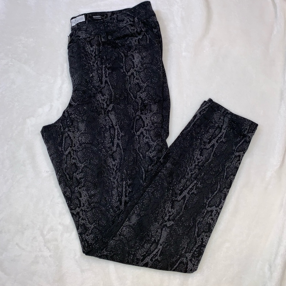 S & CO women pants skinny lowrise size 12